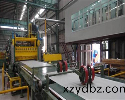 精密裁(cai)剪(jian)平檯