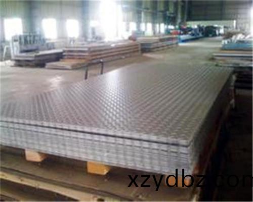 201不鏽鋼防滑(hua)闆(ban)