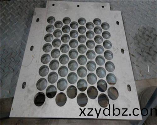 不鏽鋼(gang)闆(ban)加(jia)工