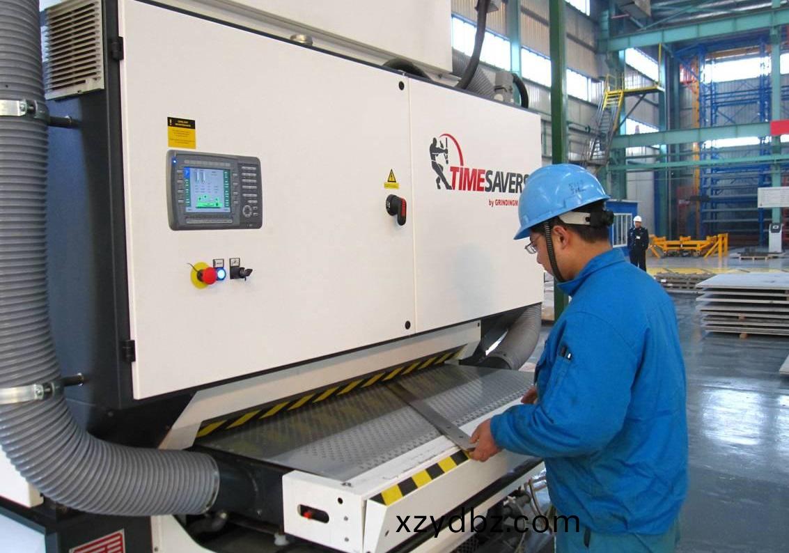 剪(jian)折設(she)備